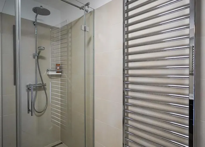 Apartment Modern Stylish Design With Free Parking Emily Vienna