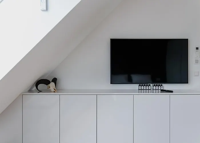 Apartment Modern Stylish Design With Free Parking Emily *