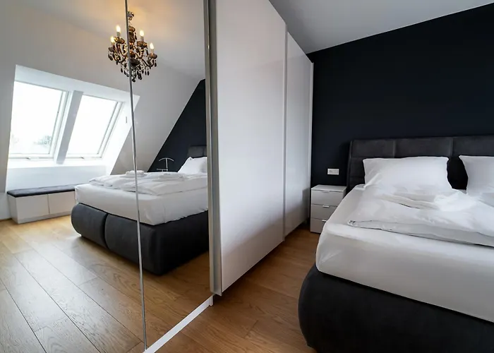 Modern Stylish Design With Free Parking Emily Apartment